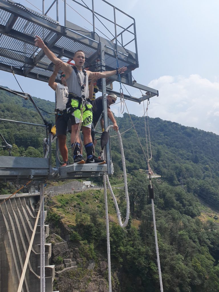 Bungee w Szwajcarii, Verzasca Dam