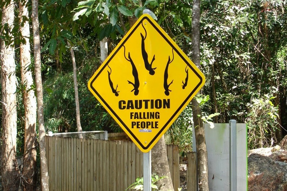 Znak ostrzegający przed spadającymi ludźmi