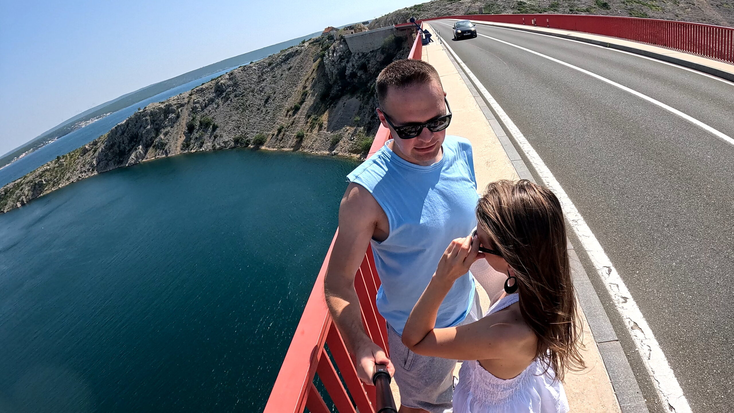 Skoki Bungee Maslenica na Maslenički most w Chorwacji, w okolicach miasta Zadar, Michał Fic.