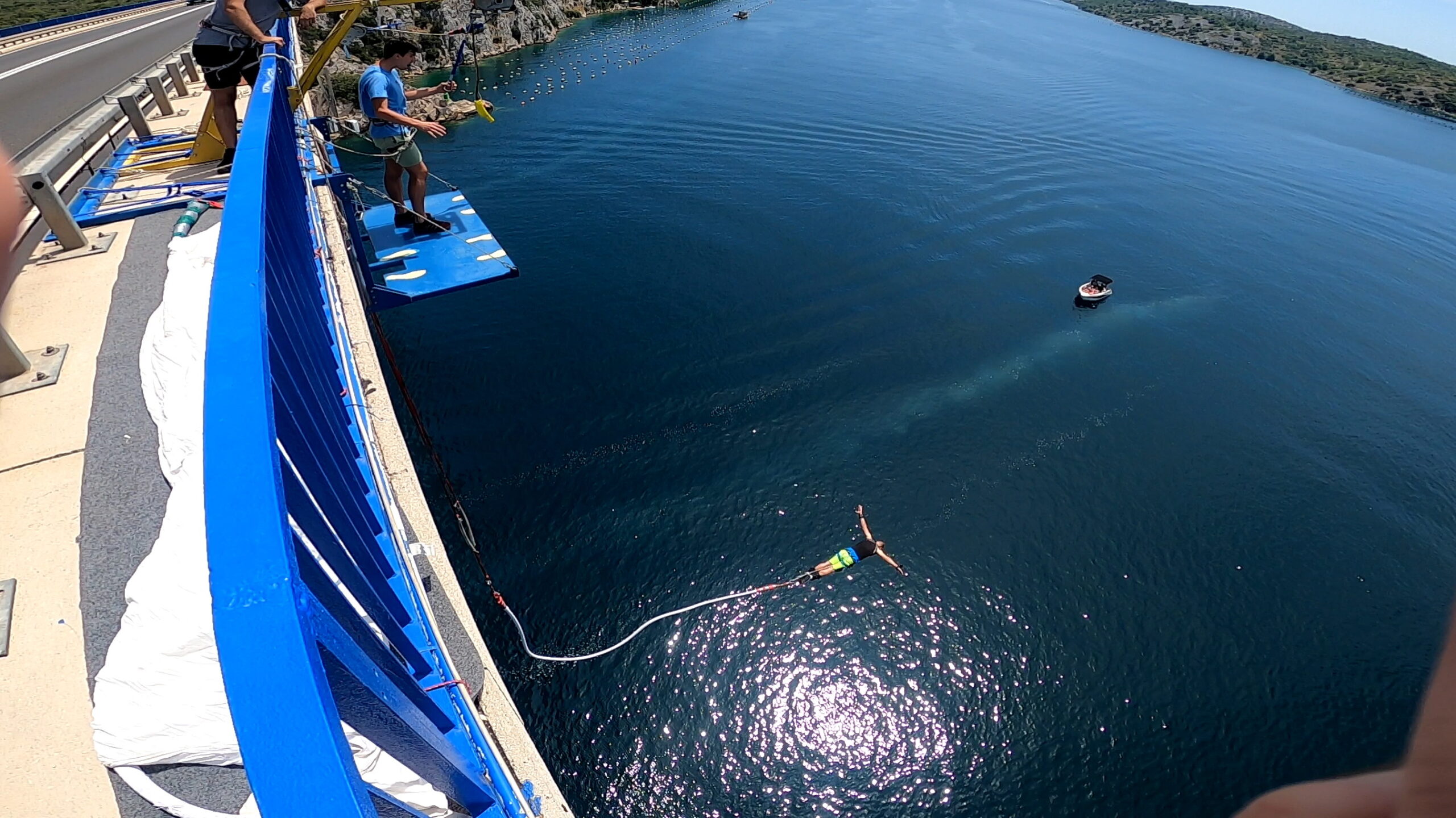 Mini Bungee 40 metrów w Szybenik, Chorwacja. Michał Fic